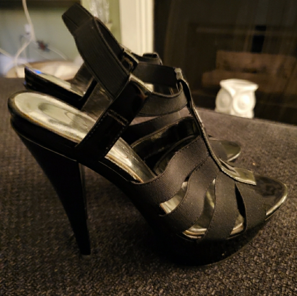 Jessica Simpson Elastic Strap Heels